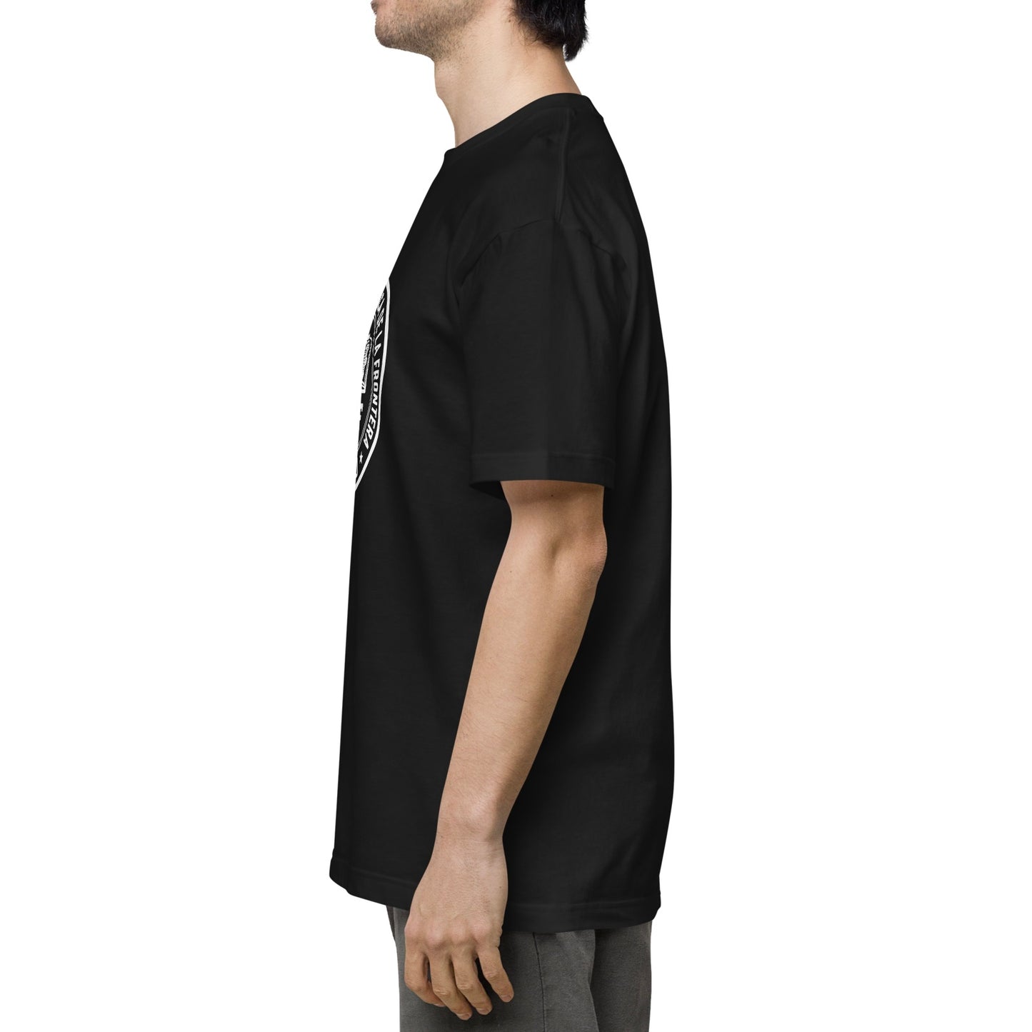 UTF COLLEGE LOGO TEE